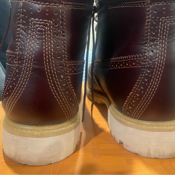 Timberland Premium Limited Release - Picture 7 of 15